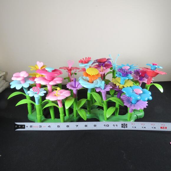 Children's Buildable Flower Toy Set - Educational STEM Garden Playset 133 PC - Picture 11 of 15